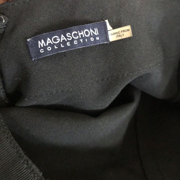 Magaschoni Collection Ponte Knit Sheath Dress‎ Womens Size 6 Short Sleeve Black - Picture 4 of 4